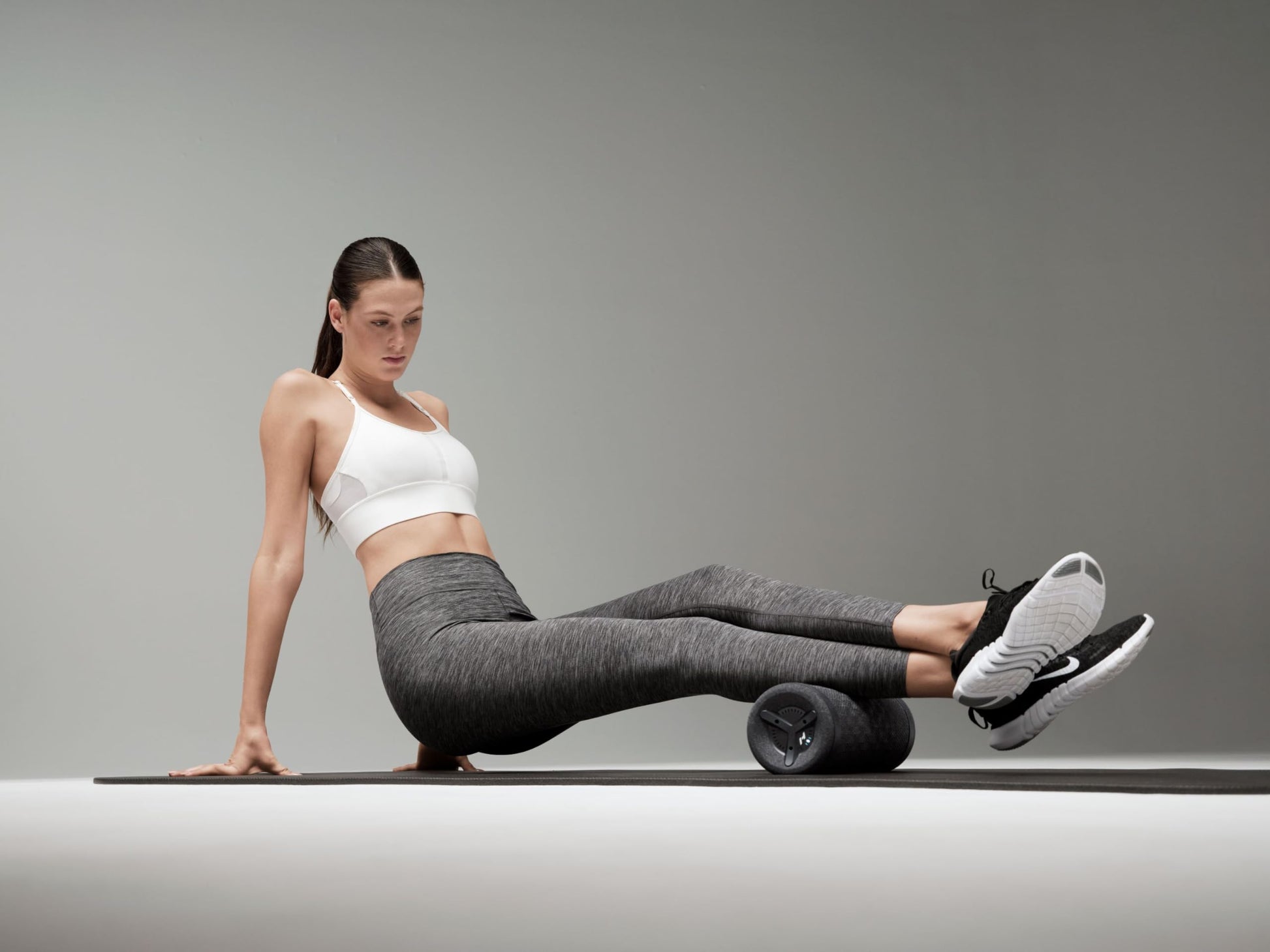 Hyperice Vyper 3 Vibrating Massage Roller - Deccan Retail