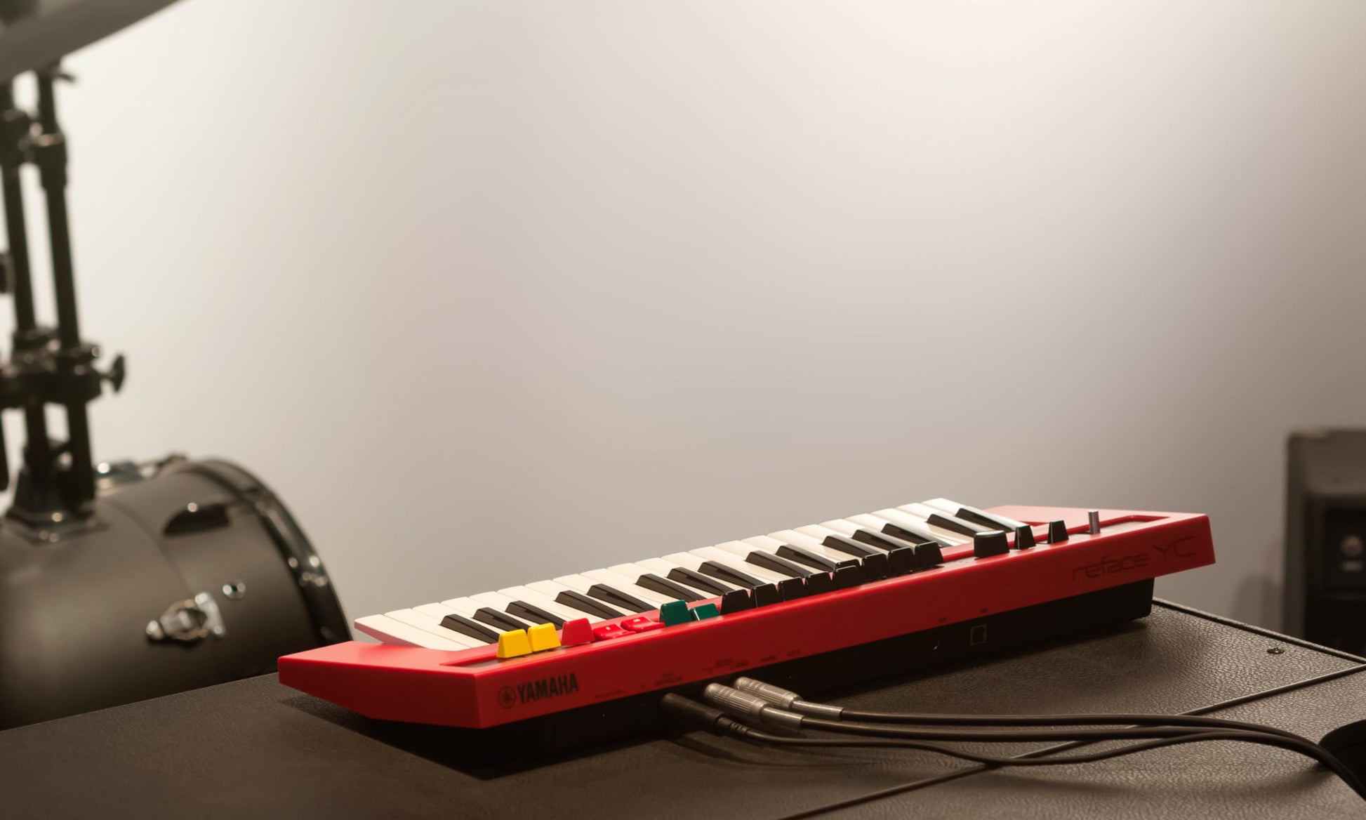 Yamaha REFACE YC Portable Combo Organ with Vintage Organ Waves and Effects - Deccan Retail