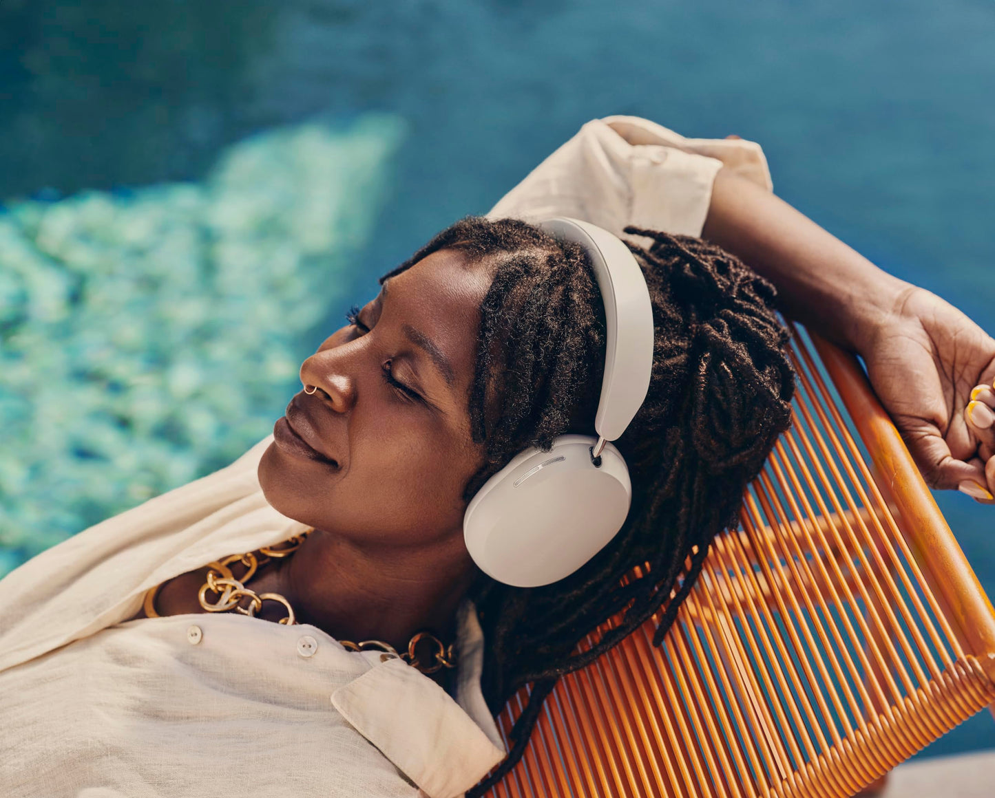 Sonos Ace Noise Cancelling Wireless Over-Ear Headphones – White - Deccan Retail