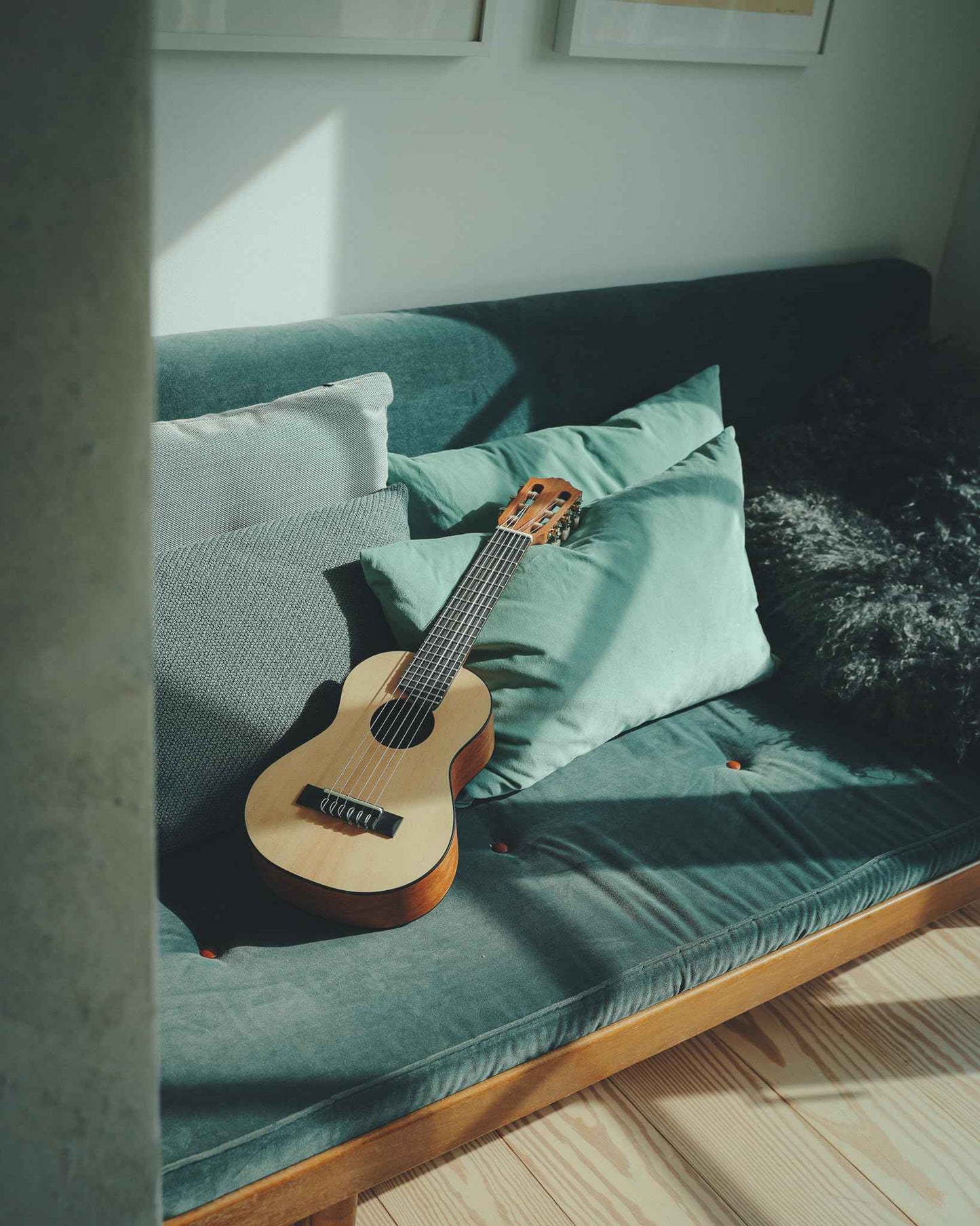 Yamaha GL1 Guitalele – Natural