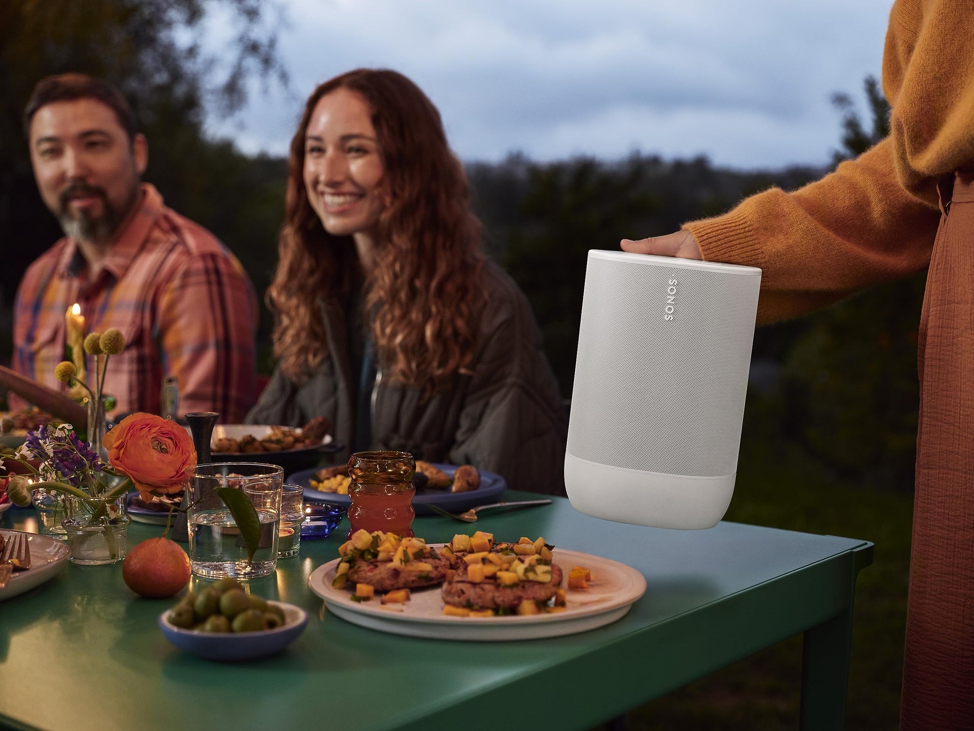 Sonos Move 2 Wireless Portable Speaker with Charging Base – White - Deccan Retail
